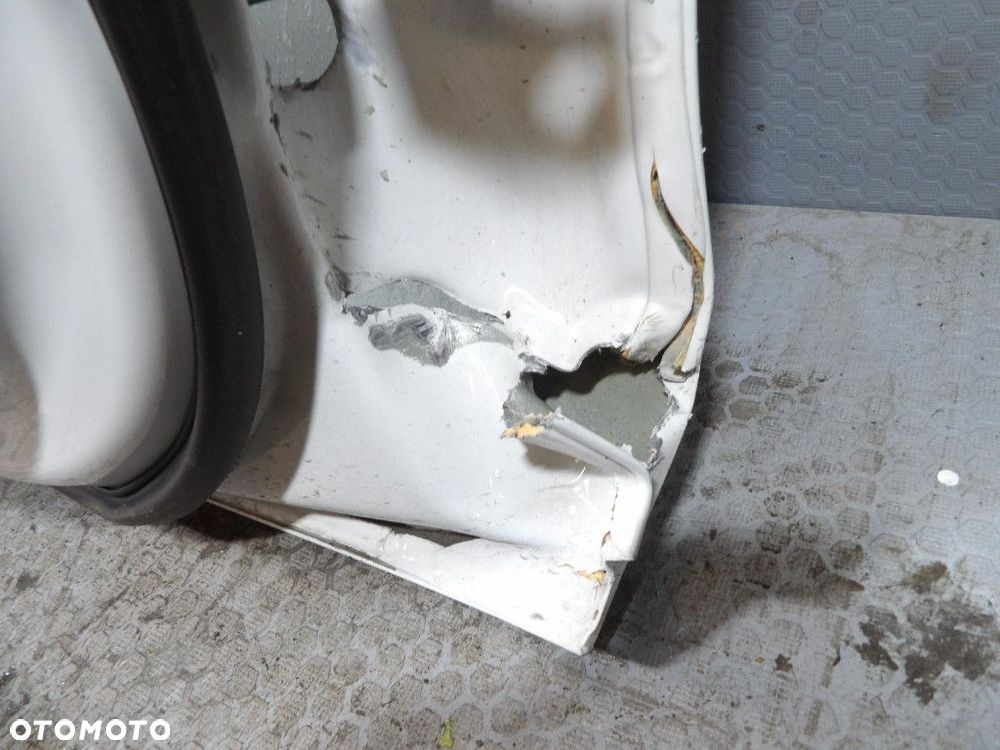 SKODA SUPERB IV 4 KOMBI DRZWI TYŁ LEWE  LC9A - 4