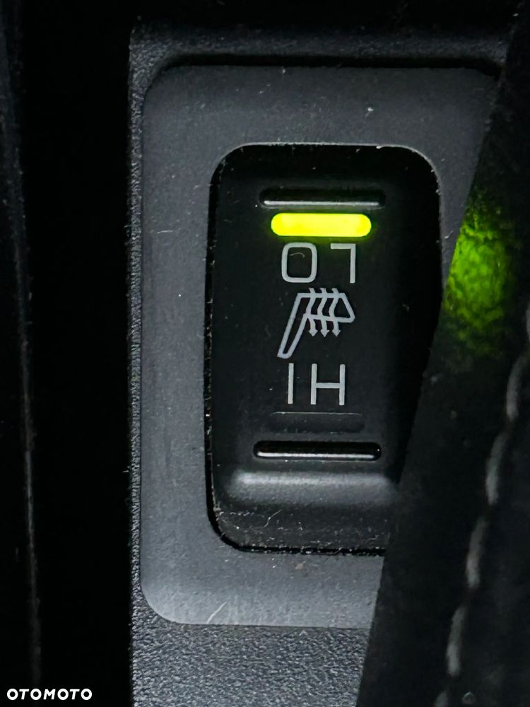 Mitsubishi Outlander 2.0 2WD Invite - 6