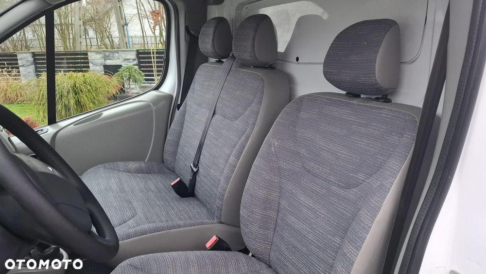 Renault Trafic - 13