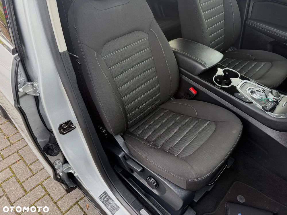 Ford Galaxy 2.0 EcoBlue Titanium PowerShift - 15