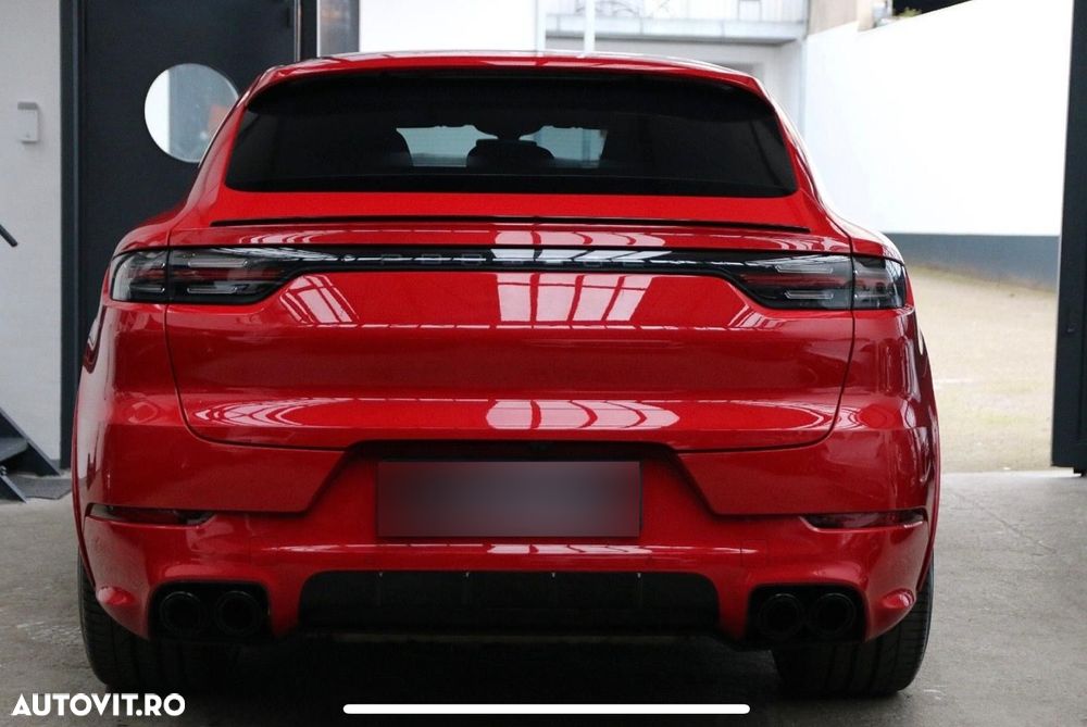 Porsche Cayenne Coupe - 4