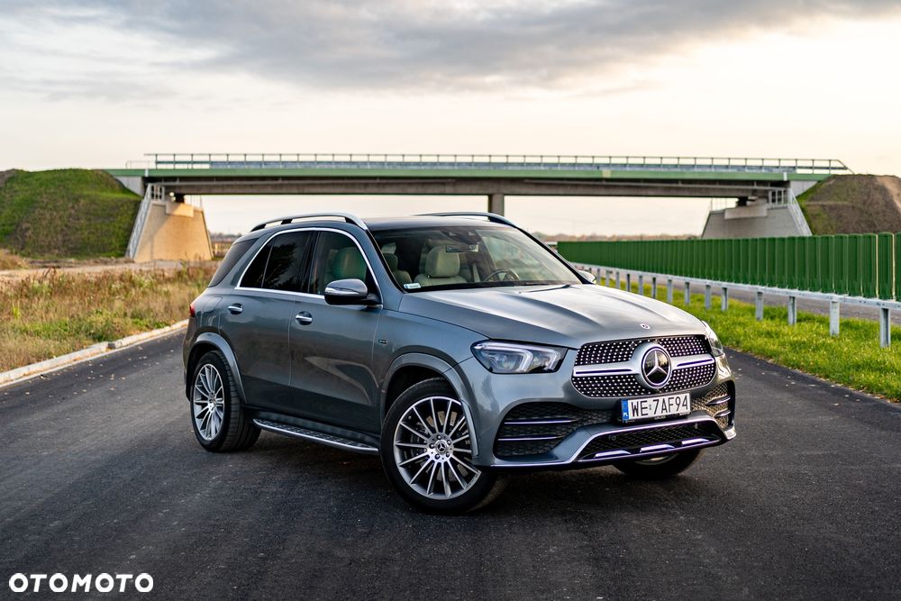 Mercedes-Benz GLE - 1