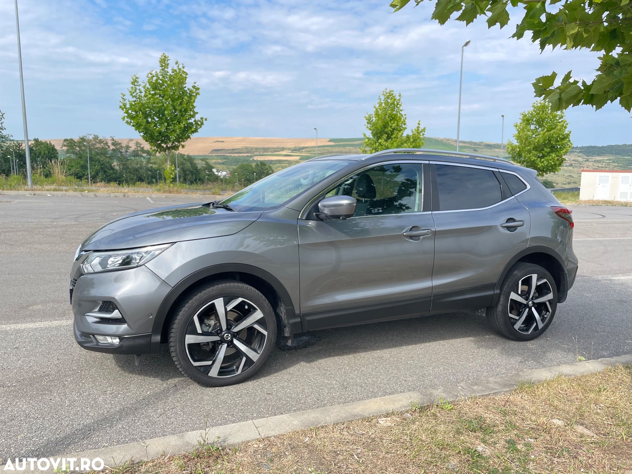 Nissan Qashqai 1.6 DCI Start/Stop X-TRONIC Tekna - 1