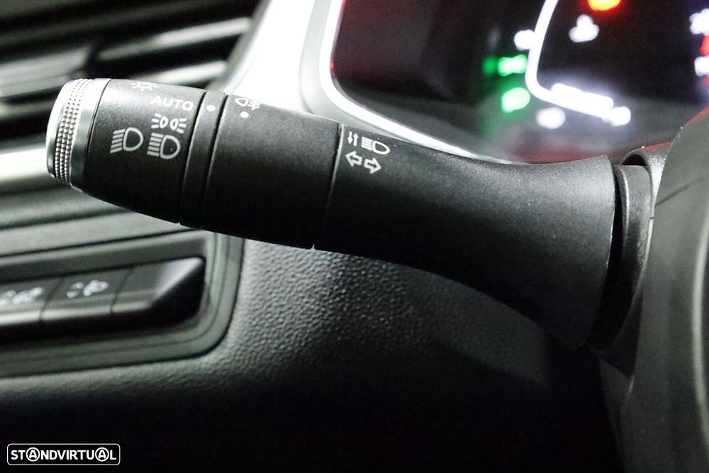 Renault Captur 1.3 TCe Intens EDC - 14