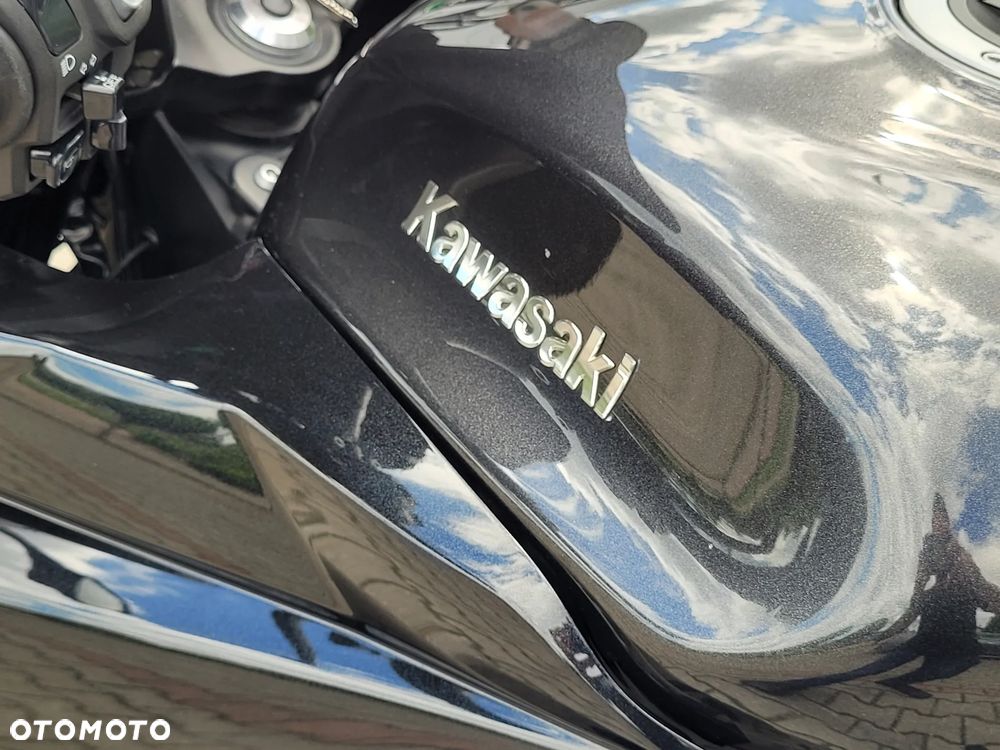 Kawasaki Z - 6