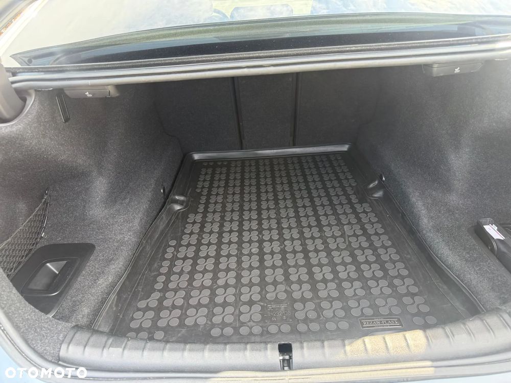 BMW Seria 5 540d xDrive - 22