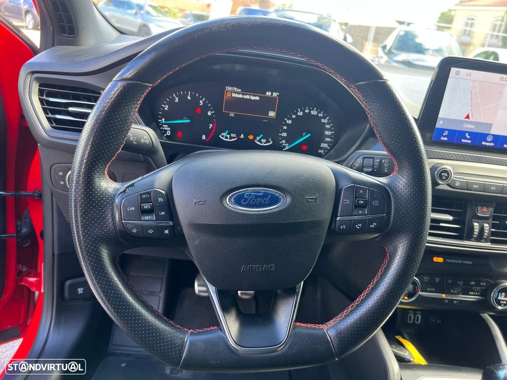 Ford Focus SW 1.0 EcoBoost MHEV ST-Line - 19