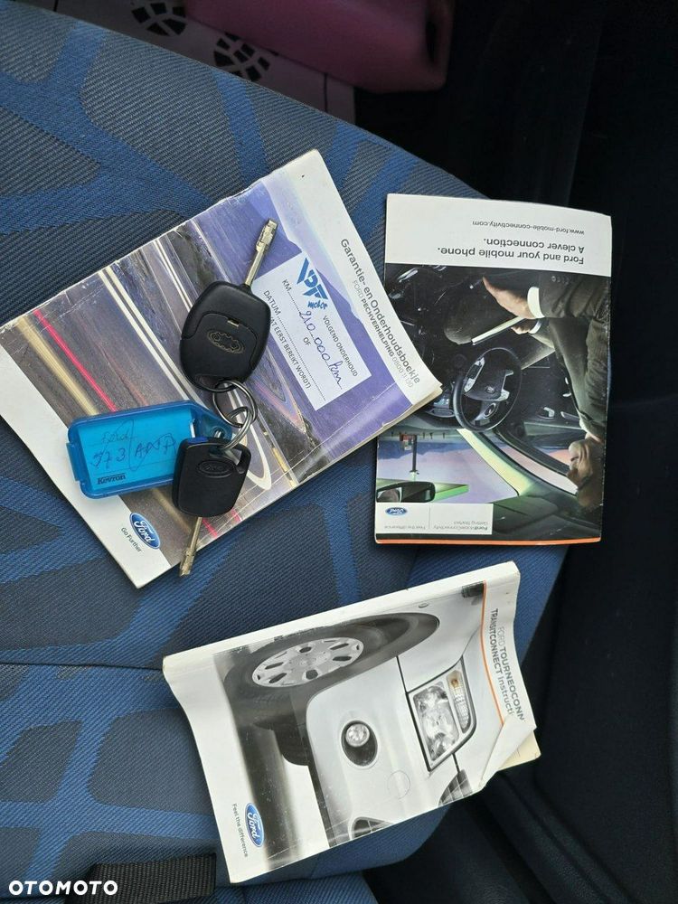 Ford Transit Connect - 15