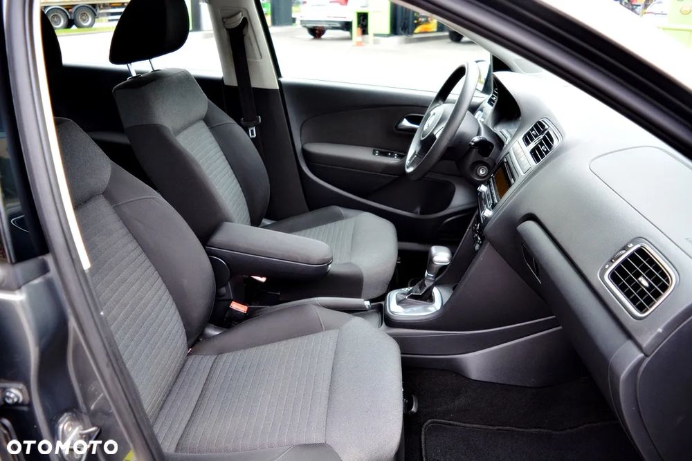 Volkswagen Polo 1.4 DSG Comfortline - 18