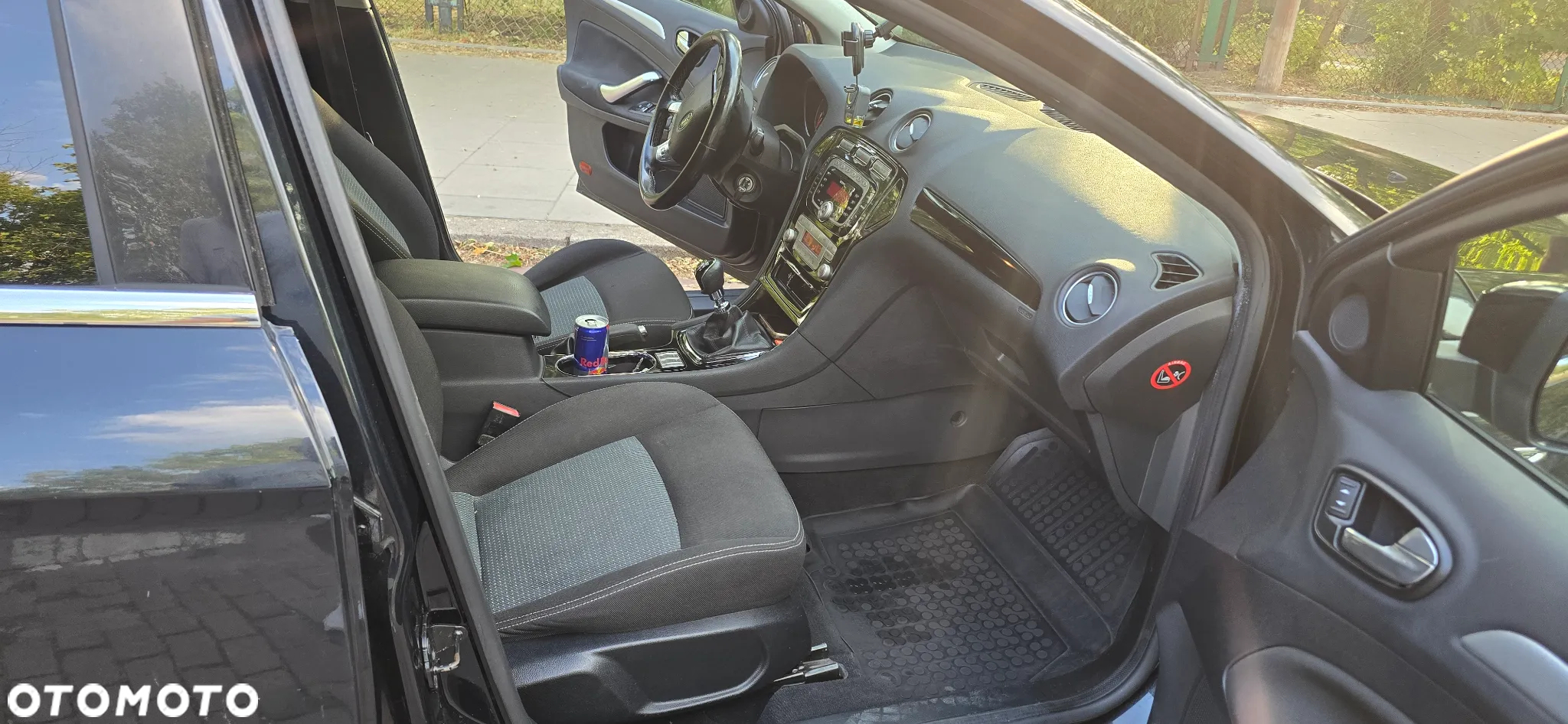 Ford Mondeo - 19