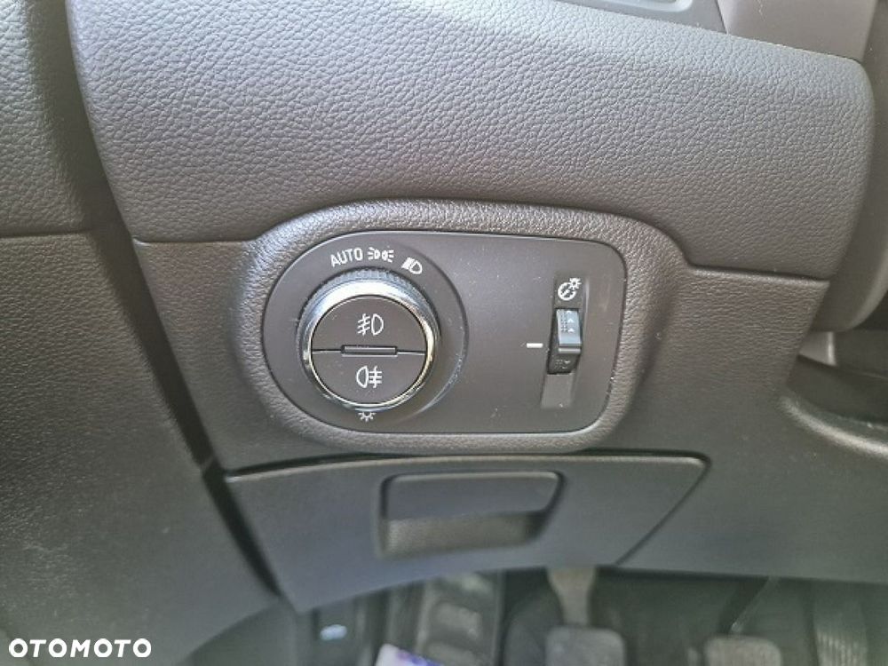 Opel Zafira - 24