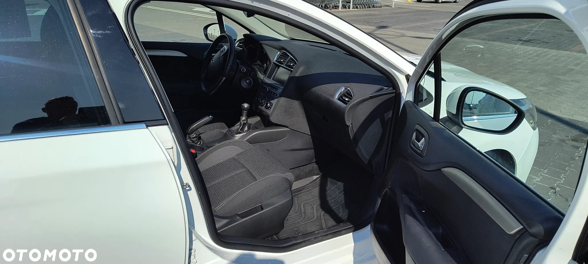 Citroën C4 1.2 PureTech Feel - 9