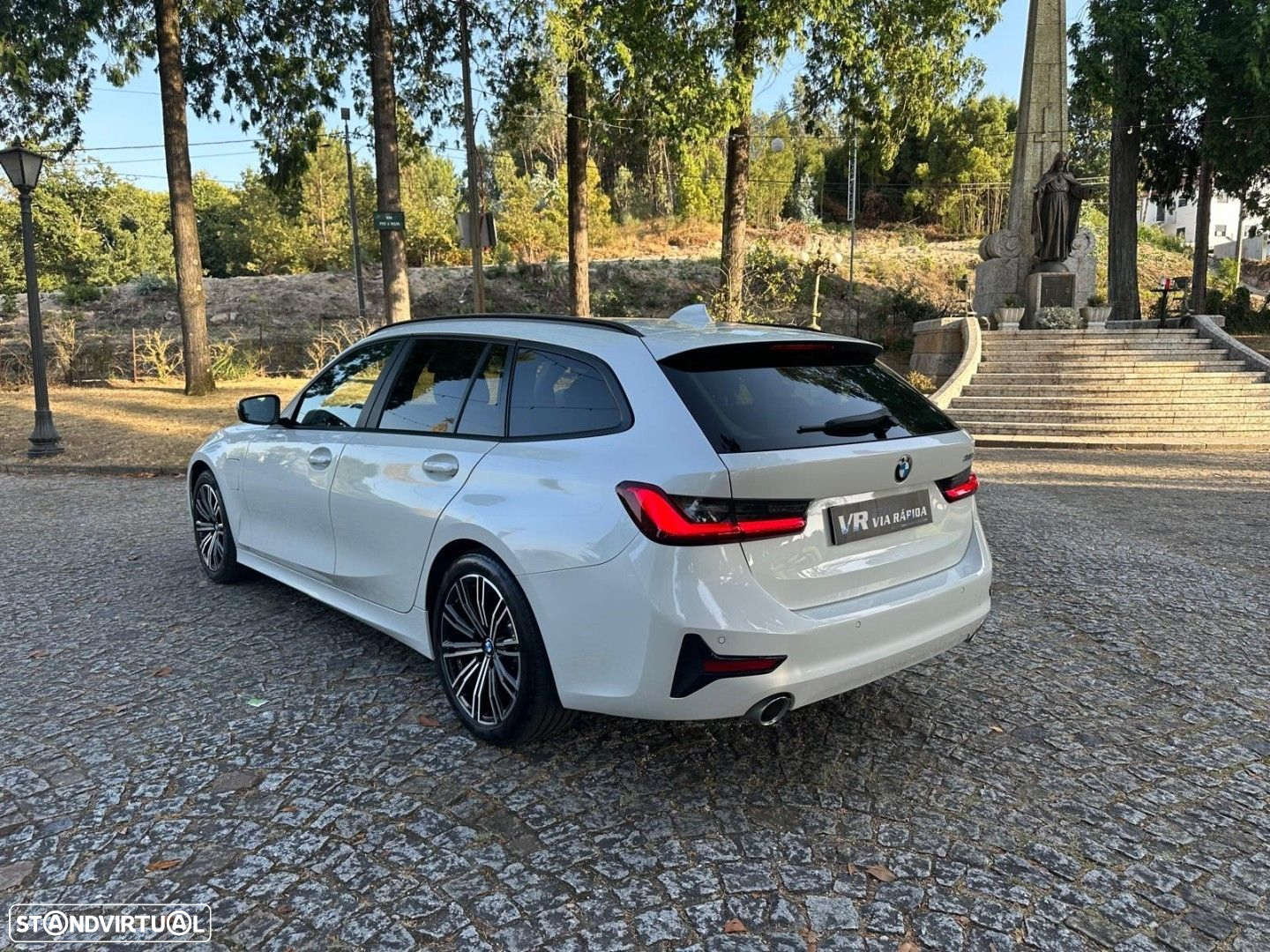 BMW 330 e Touring Corporate Edition Auto - 5