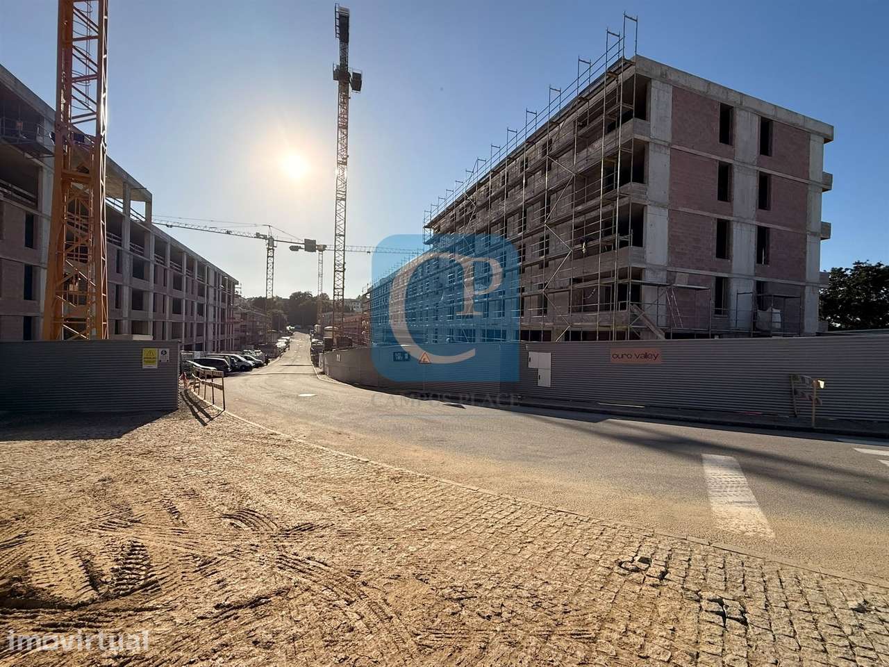 Apartamento T1 em construção, no Empreendimento Ouro Valley - Grande imagem: 5/6