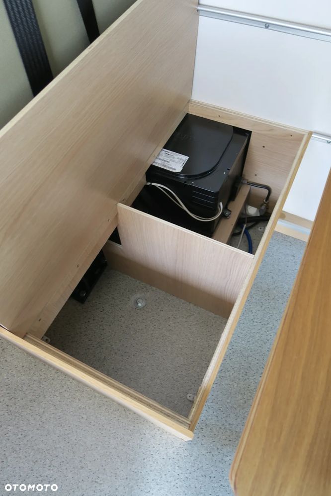 Peugeot Boxer Kombi 330 BlueHDi L1H1 - 14