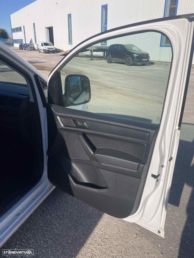 VW Caddy 2.0 TDi Extra AC BlueMotion - 20