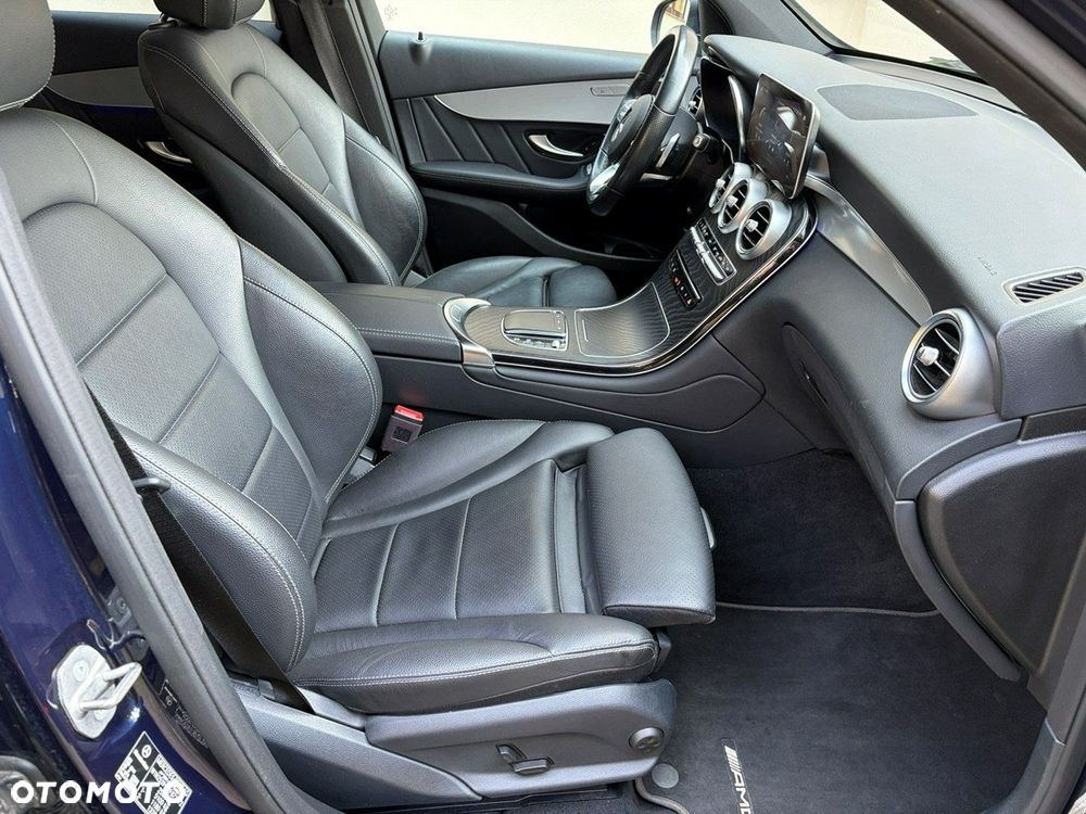 Mercedes-Benz GLC 220 d 4Matic 9G-TRONIC AMG Line - 16