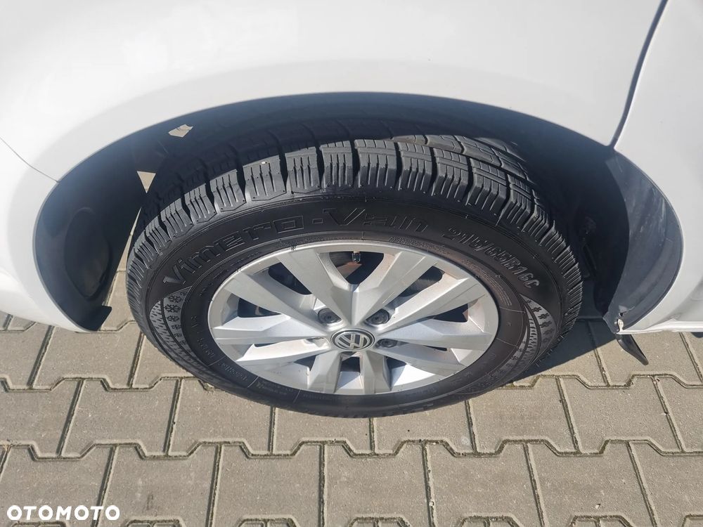 Volkswagen Transporter - 11