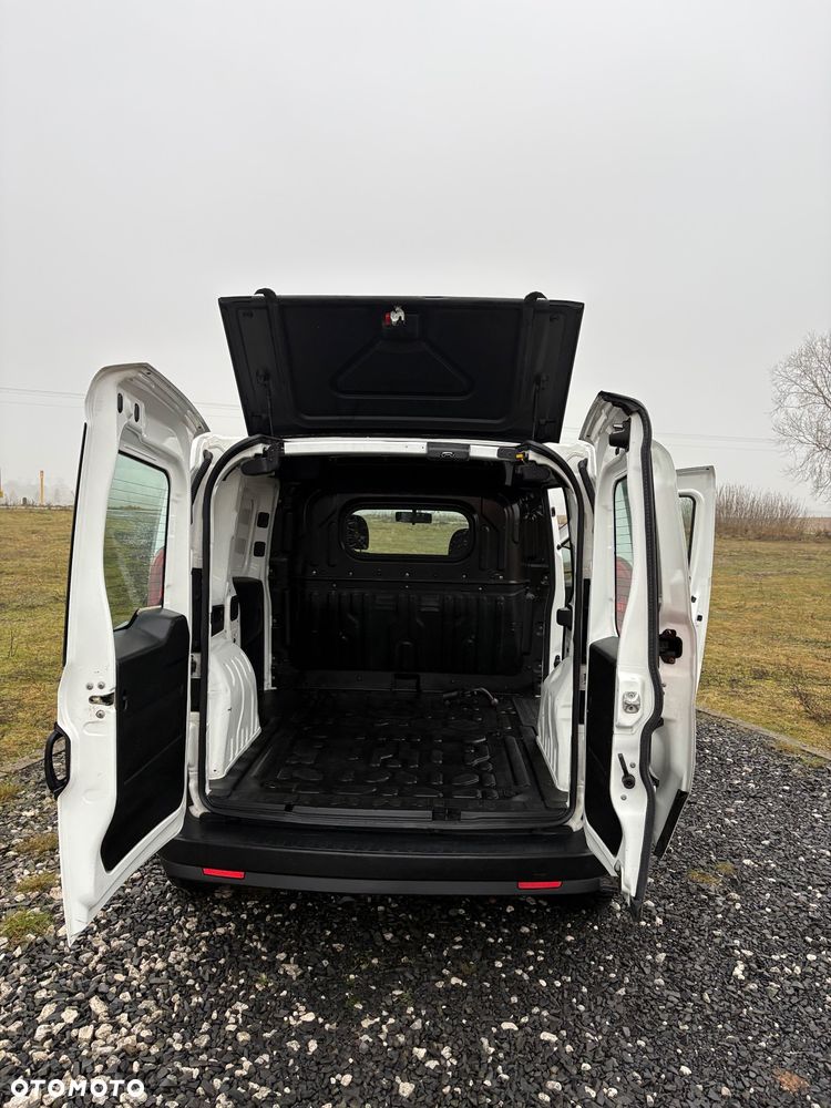 Opel Combo - 10