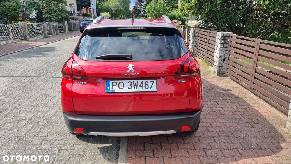 Peugeot 2008 1.2 Pure Tech GPF Allure S&S EAT6 - 6