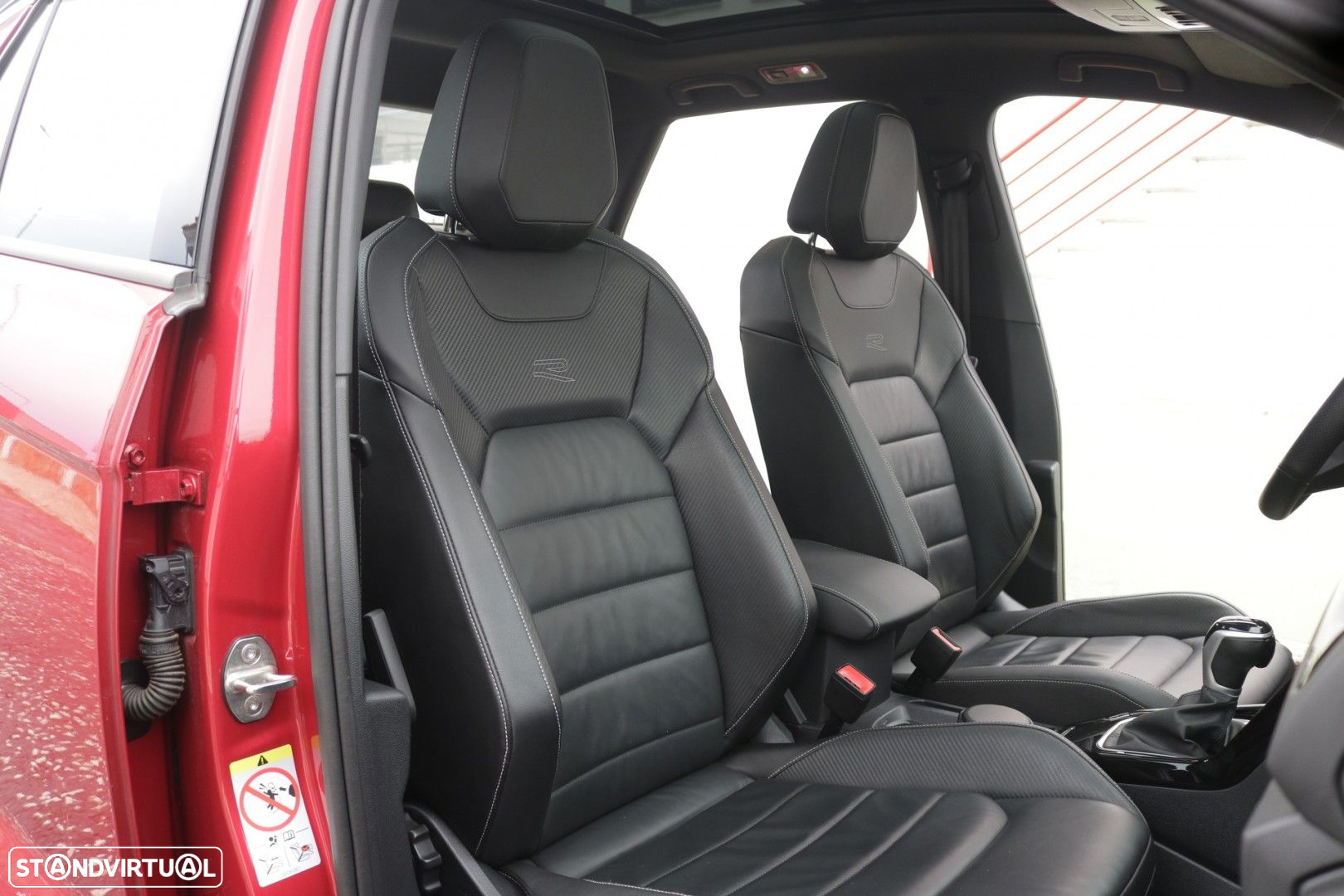 VW T-Roc 2.0 TDI R-Line DSG - 28
