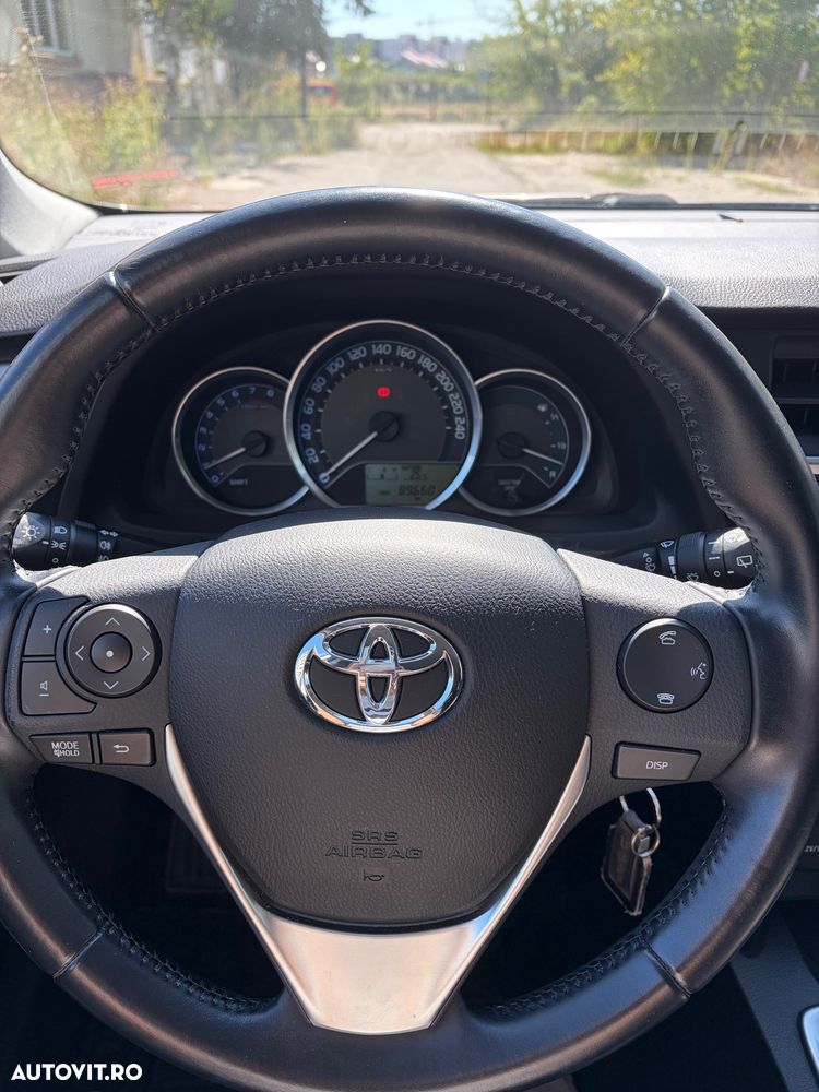 Toyota Auris 1.3 Dual VVT-i Luna - 6