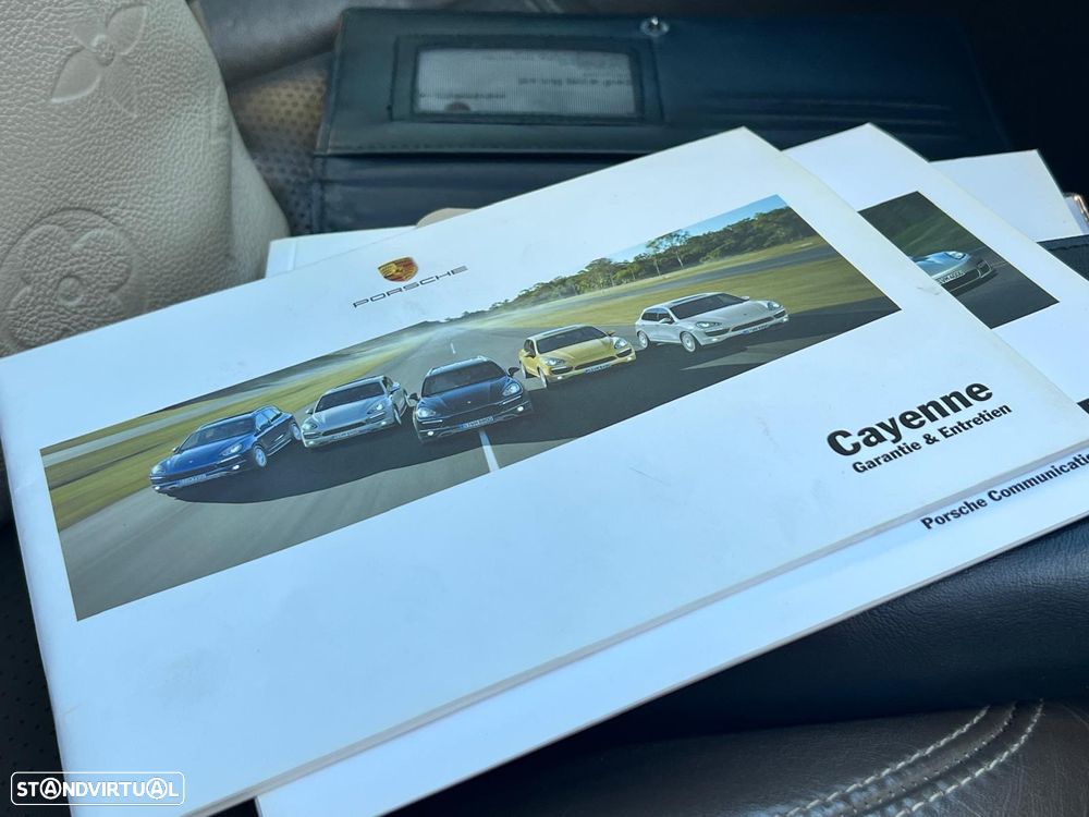 Porsche Cayenne Diesel Tiptronic S - 38