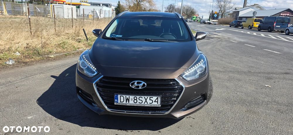 Hyundai i40 1.7 CRDi Premium DCT - 2