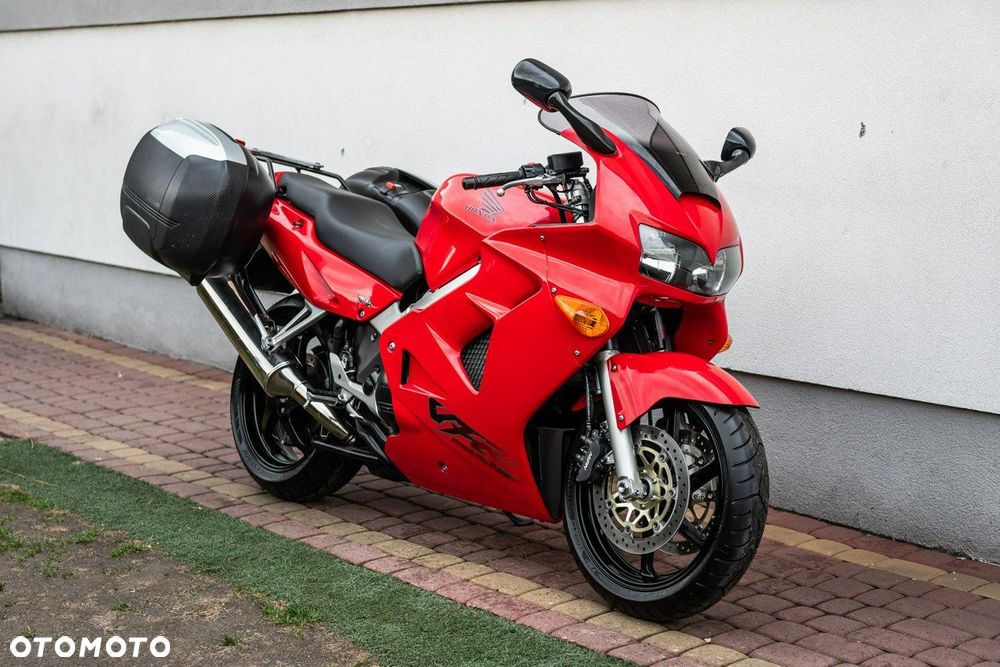 Honda VFR - 1