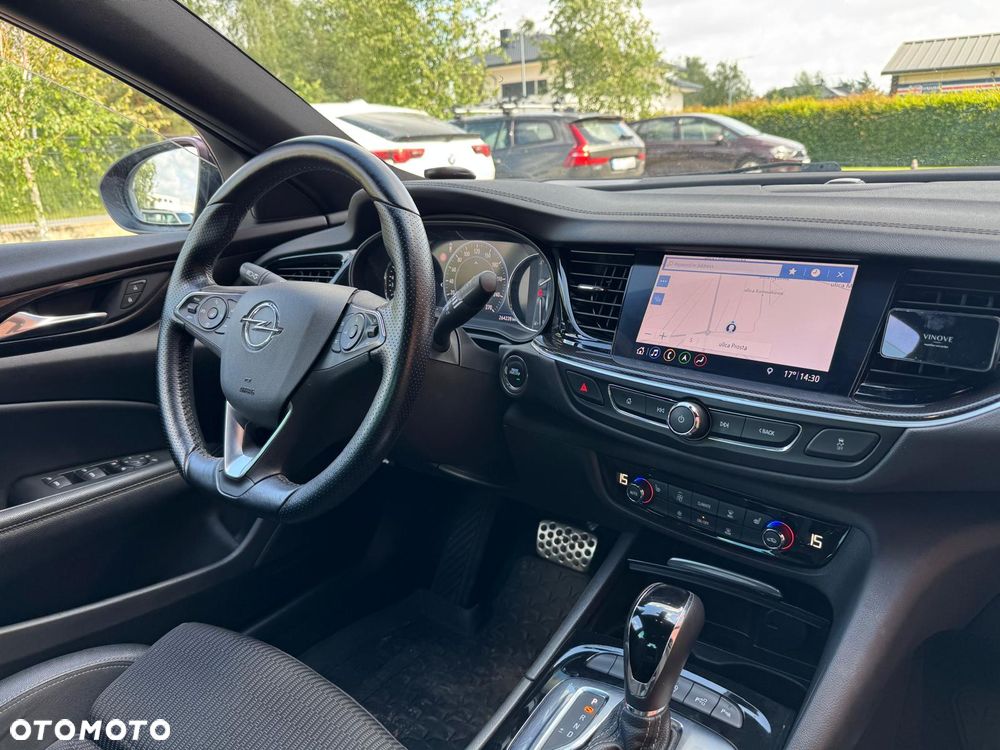 Opel Insignia 2.0 T Elegance S&S - 8