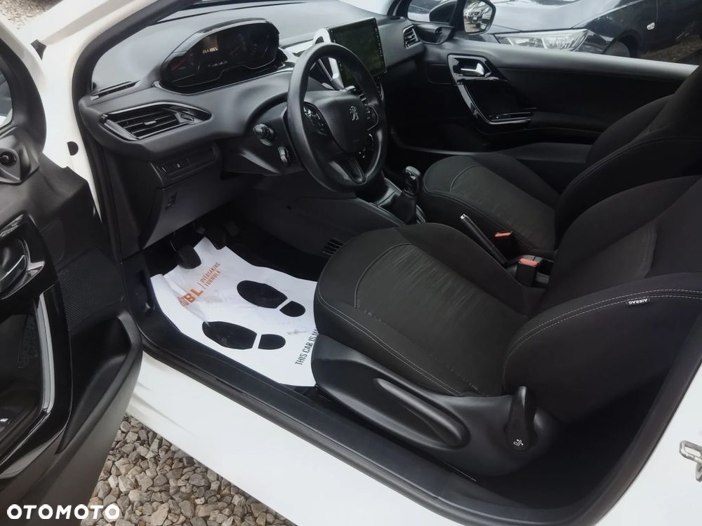 Peugeot 208 68 VTI Active - 9