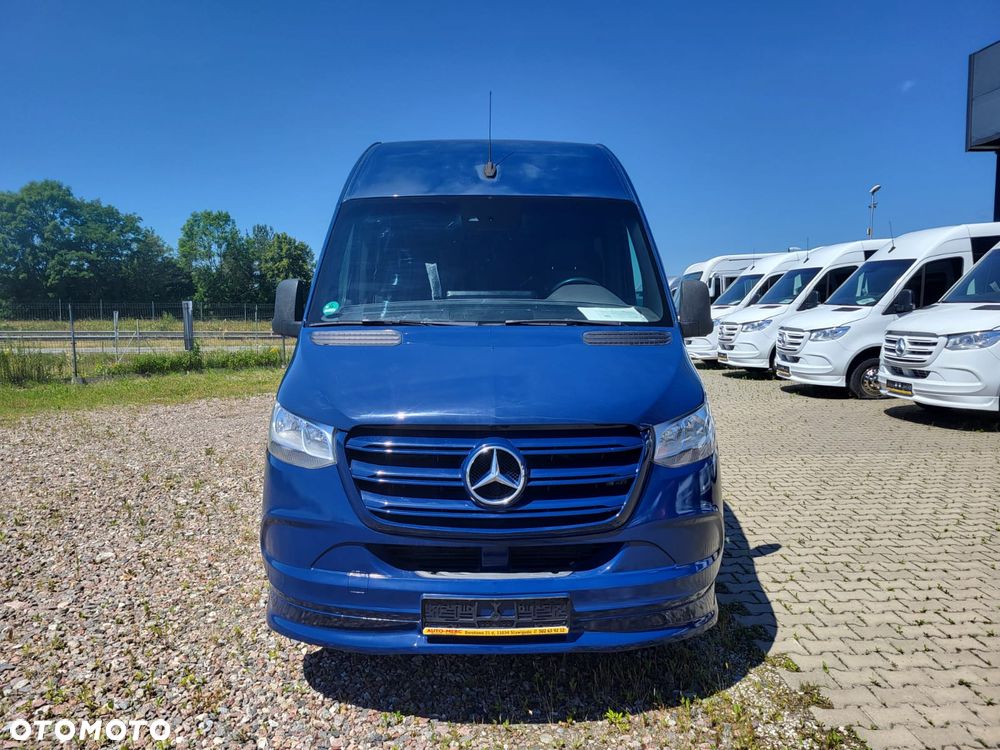 Mercedes-Benz Sprinter 516 CDI 24 miejsca siedzące + 4 stojące - 2