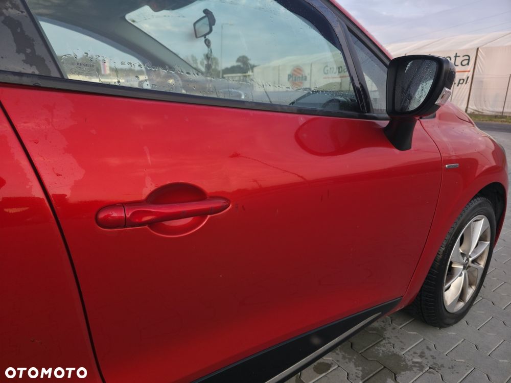 Renault Clio - 6