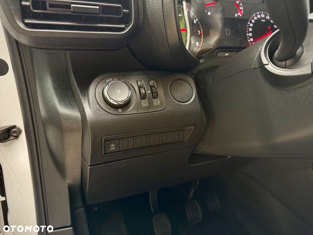Opel Combo - 17