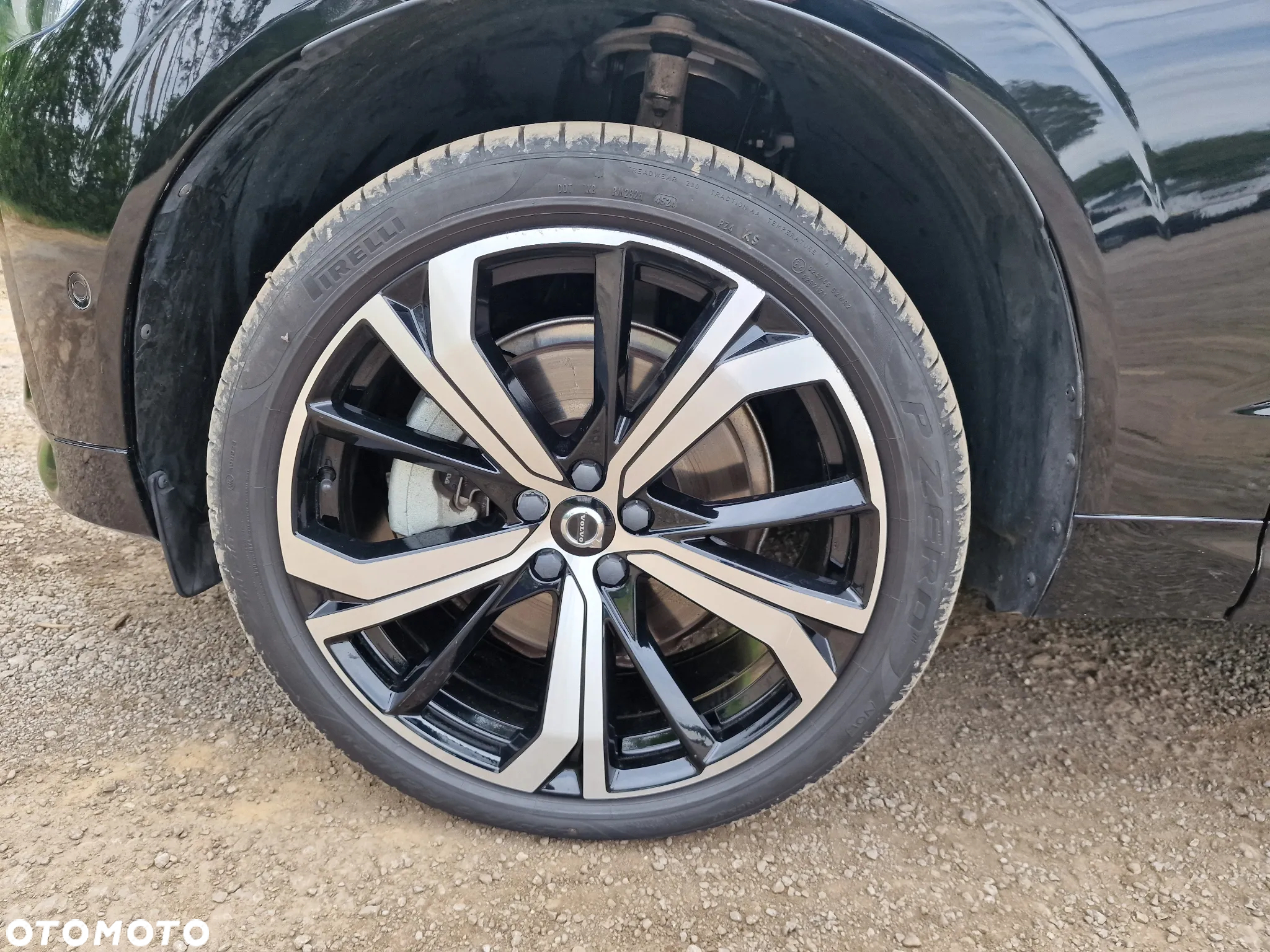 Volvo XC 60 T8 Plug-In Hybrid AWD R-Design - 17