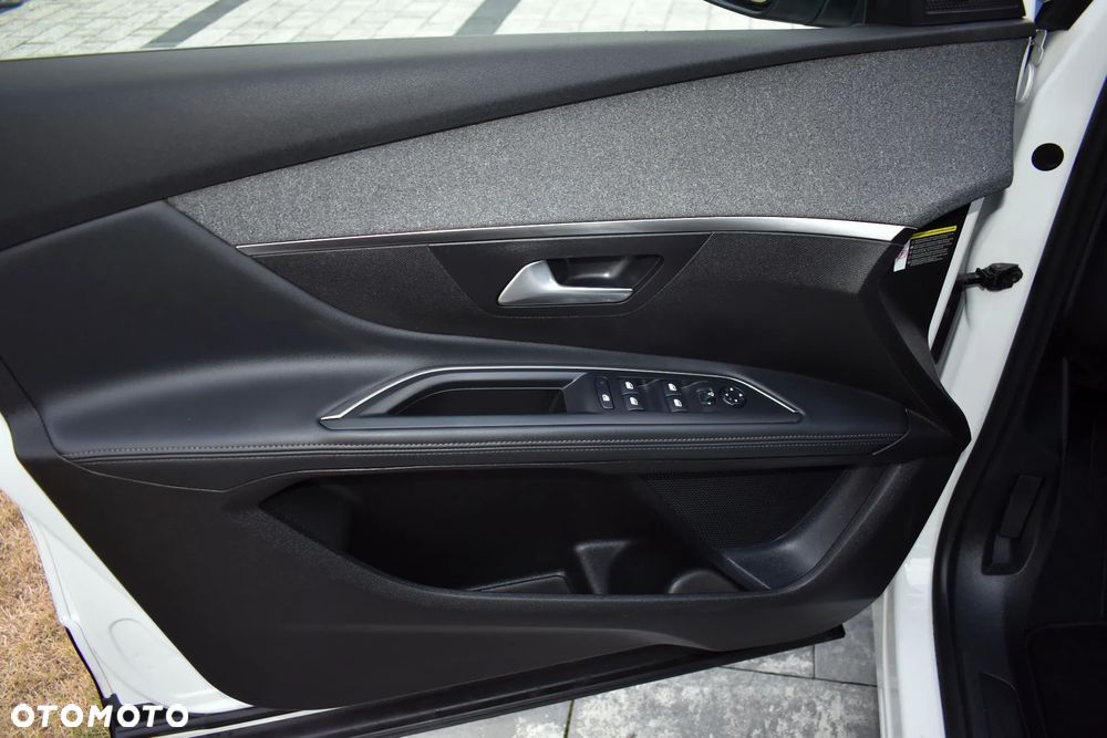 Peugeot 5008 BlueHDi 130 Allure Pack - 22