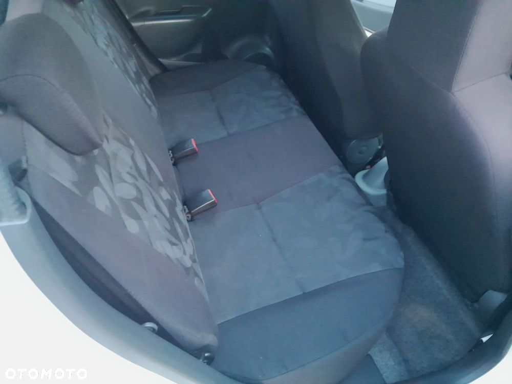 Suzuki Alto 1.0 City - 16