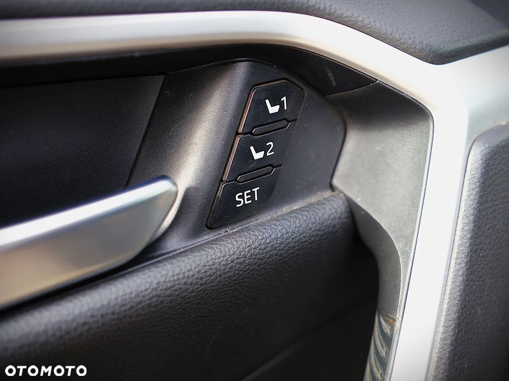 Toyota RAV4 2.5 Hybrid Executive 4x4 - 16