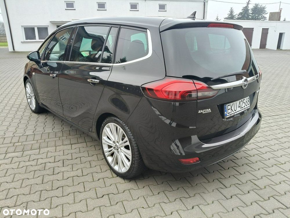 Opel Zafira - 12