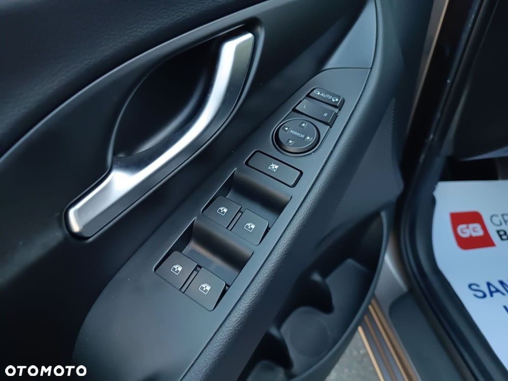 Hyundai i30 1.0 T-GDI Smart - 23