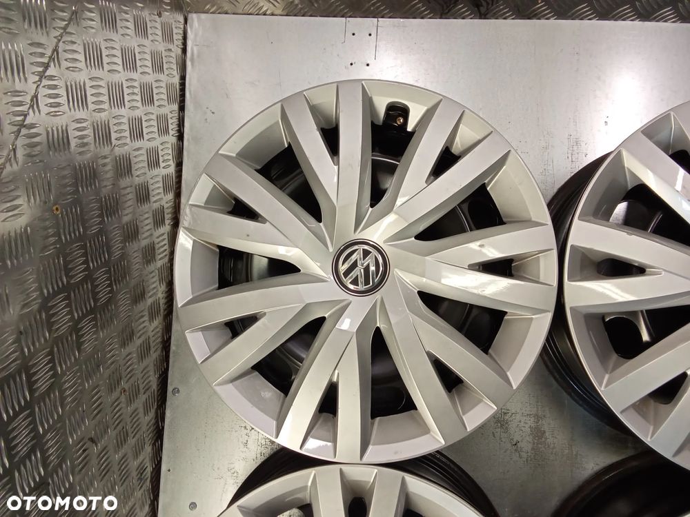Felgi Vw Passat T-Roc Tiguan Touran Caddy Jetta 6,5Jx16 et46 5x112 - 3
