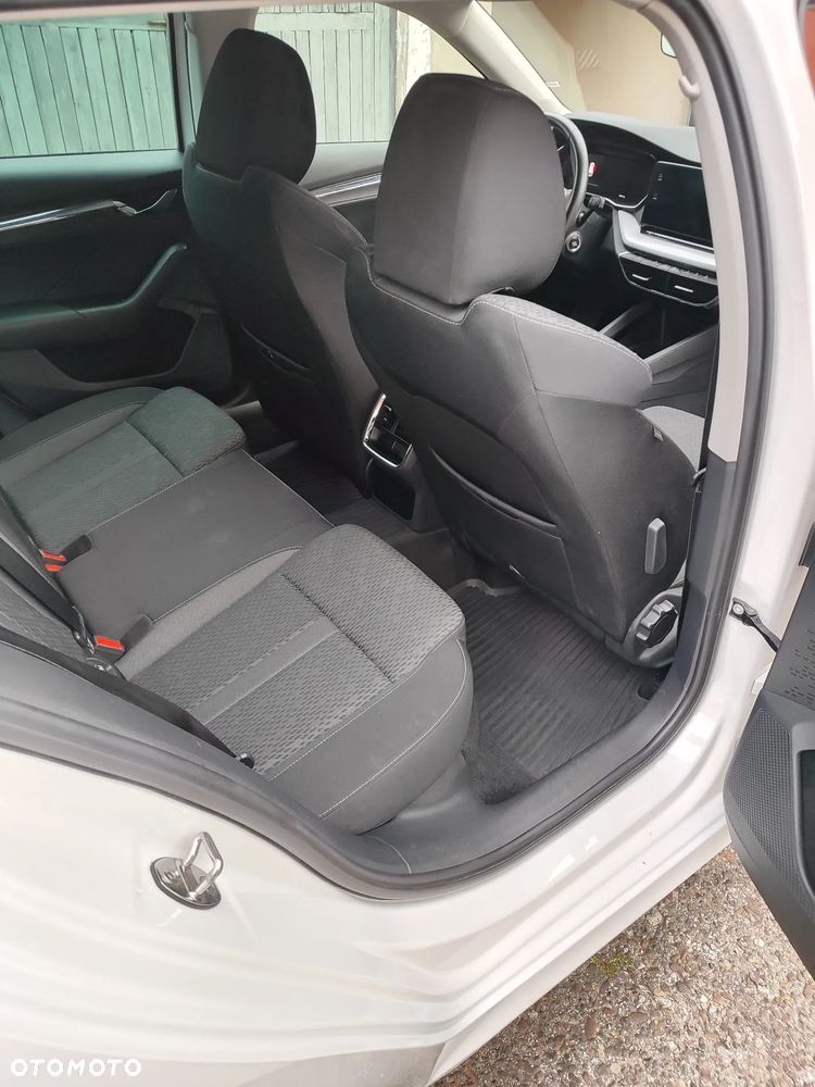 Skoda Octavia 1.5 TSI e-Tec Style DSG - 10