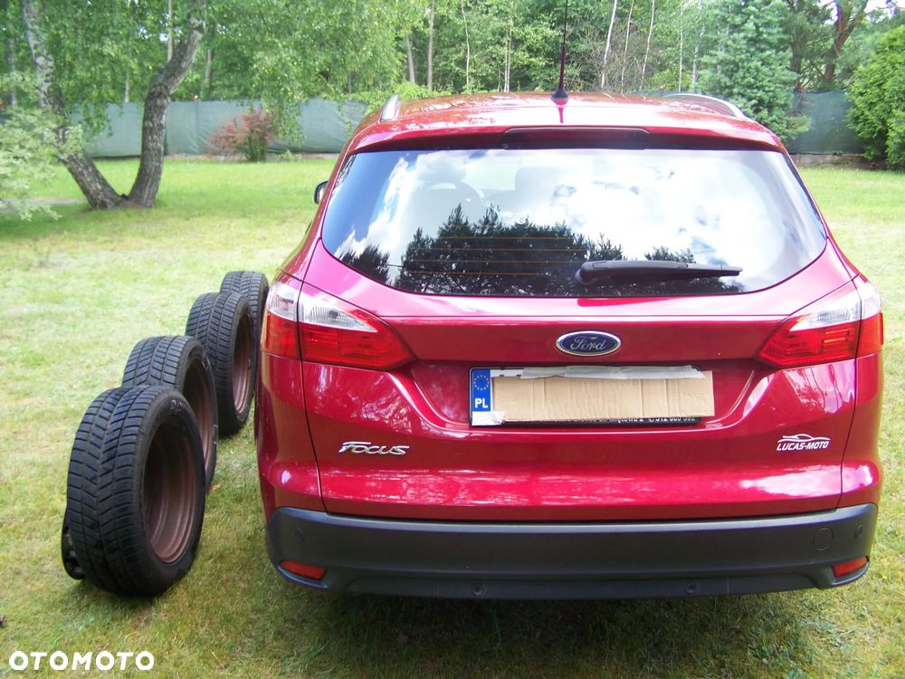 Ford Focus 1.6 TI-VCT SYNC Edition - 24