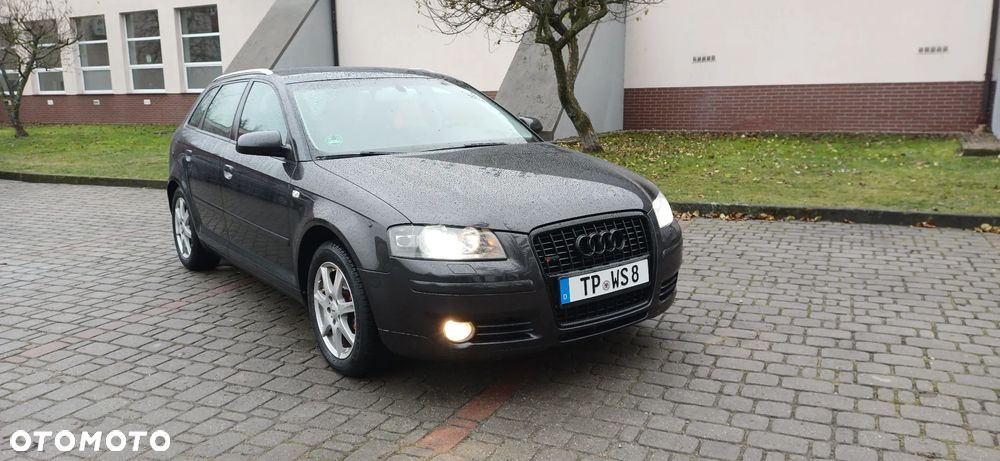 Audi A3 Sportback 2.0 TDI DSG S line Sportpaket plus - 8