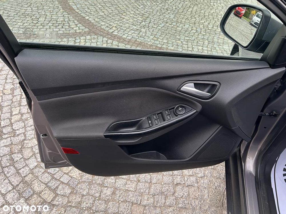 Ford Focus 1.0 EcoBoost STart-Stopp-System Titanium - 30