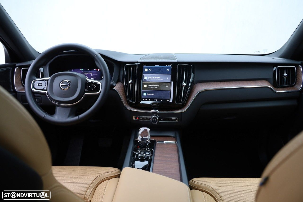 Volvo XC 60 2.0 T6 PHEV Plus Bright AWD - 17