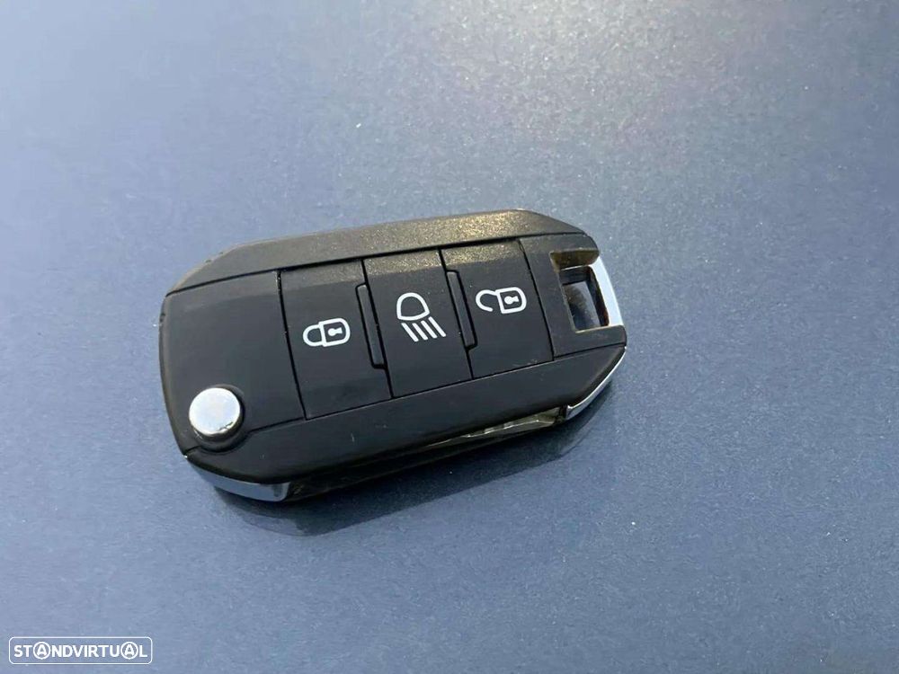 Citroën C3 1.2 PureTech C-Series - 18