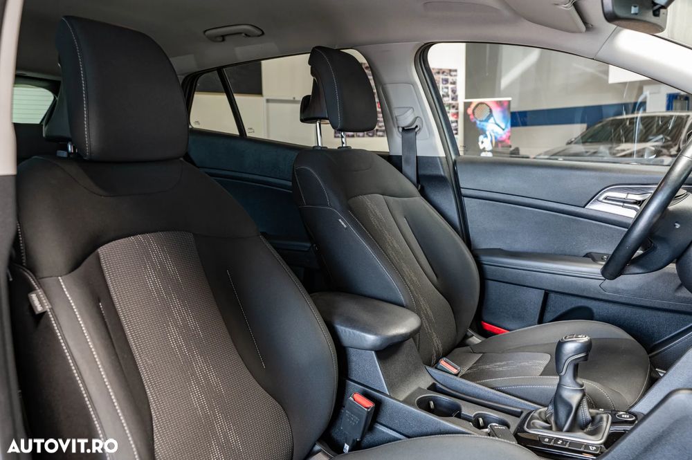 KIA Sportage 2023 — imagine 10