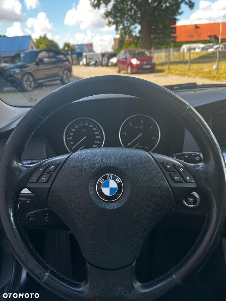 BMW Seria 5 520d - 7