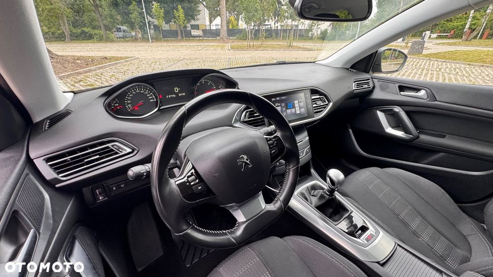 Peugeot 308 BlueHDi 120 Stop & Start Business-Line - 31